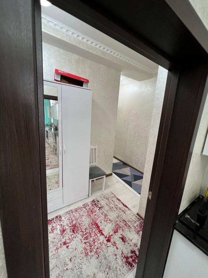 2-Room Apartment Mossovet Bisjkek Eksteriør bilde